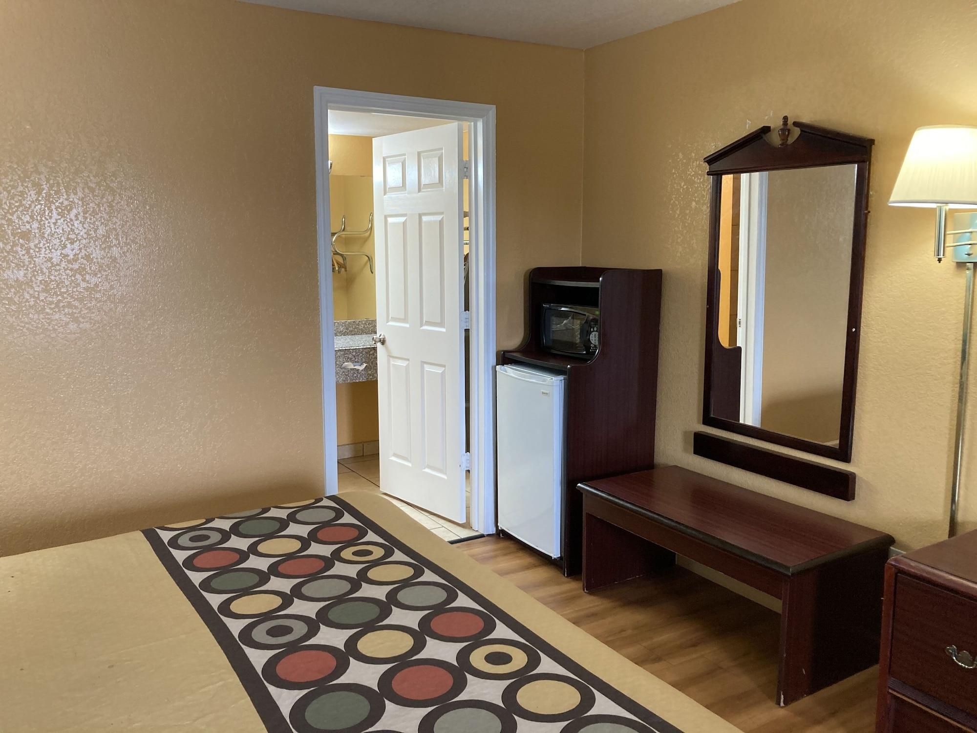 Super 8 By Wyndham Little Rock/North/Airport Hotell North Little Rock Exteriör bild
